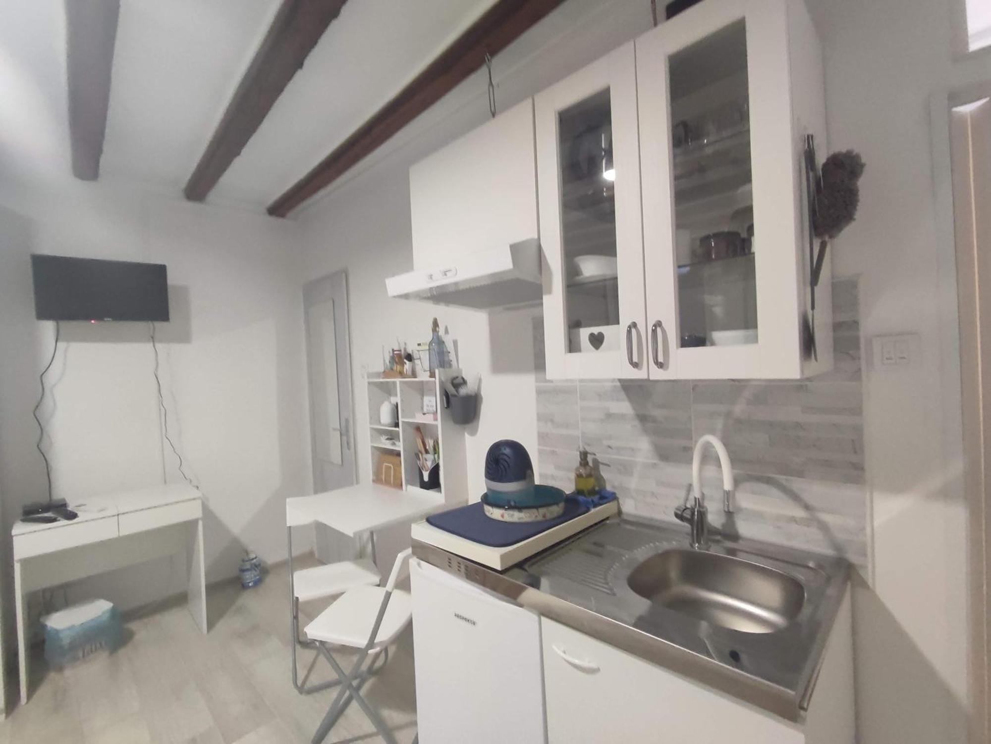 Studio Barka Ровінь Екстер'єр фото